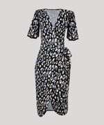 Vestido-Feminino-Mindset-Transpassado-Estampado-Animal-Print-Manga-Curta-Preto-9658974-Preto_5