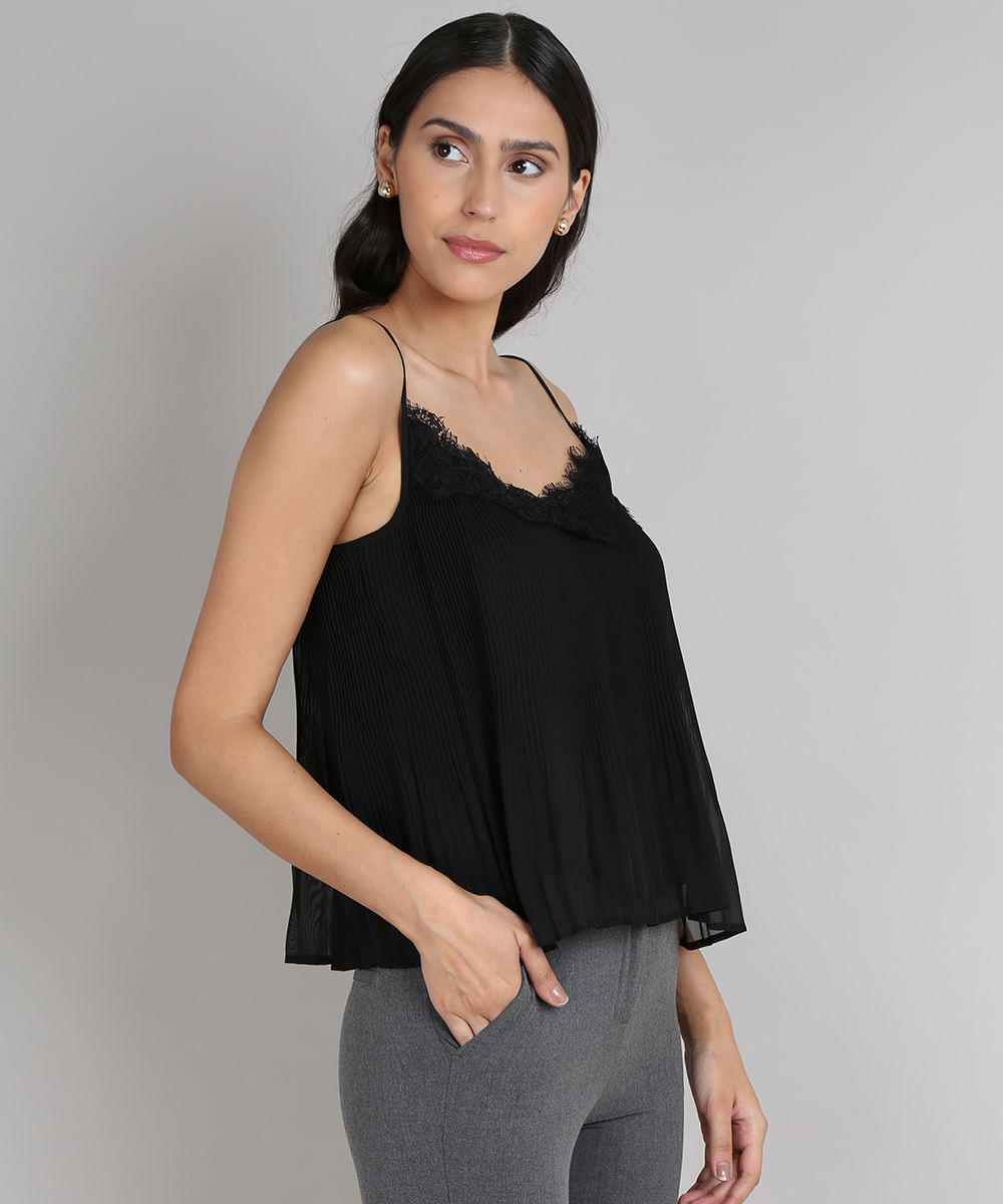 Regata Feminina Plissada com Renda Decote V Preta