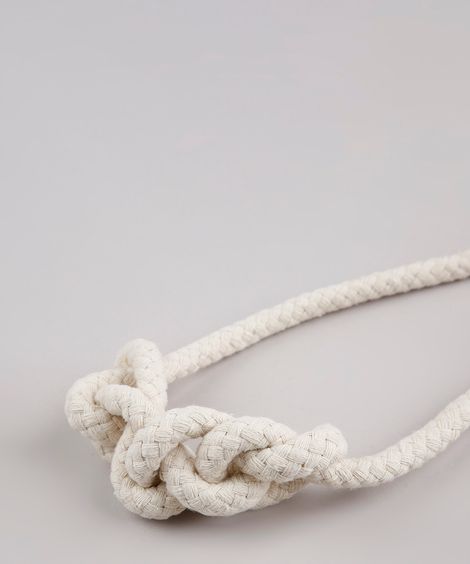 Colar Feminino em Corda com Nó Bege