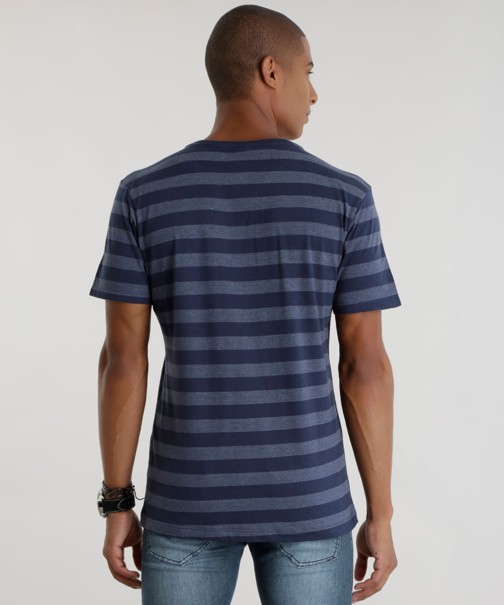 camiseta listrada azul marinho