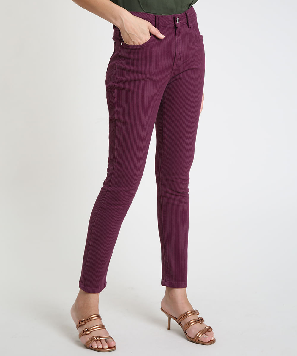 Calça de Sarja Feminina Skinny Cintura Alta Canelada  Vinho é boa?