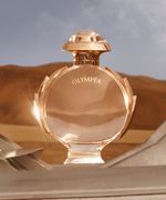 Perfume Olympea Paco Rabanne Feminino com Efeito Reluzente