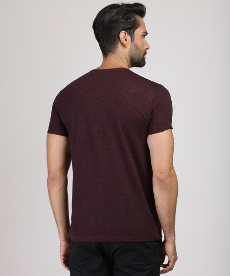 Camiseta Masculina Slim Estampada com Bolso Manga Curta Gola Careca Vinho