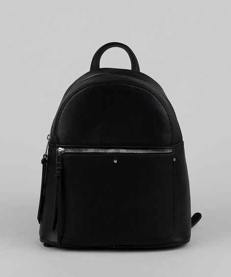 Mochila Feminina Grande Texturizada com Bolsos e Tachas Preta