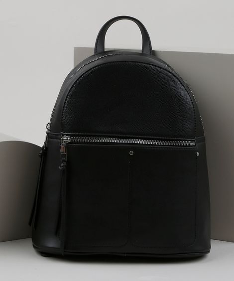 Mochila Feminina Grande Texturizada com Bolsos e Tachas Preta