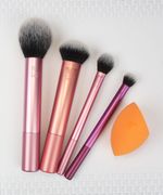Kit-De-Pinceis-Everyday-Essentials-Real-Techniques-Unico-9955634-Unico_3