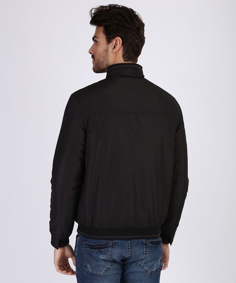 Jaqueta Masculina Acolchoada em Nylon com Bolsos Gola Alta Preta