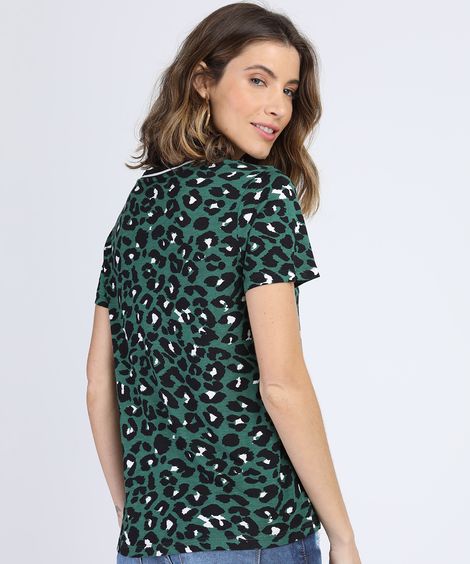 Blusa Feminina Estampada Animal Print Manga Curta decote redondo Verde Escuro