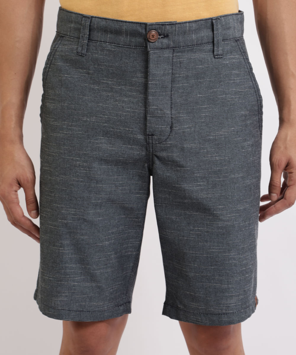 Bermuda de Sarja Texturizada Masculina Chino Reta com Bolsos Azul Menor preço em Bermuda de Sarja Texturizada Masculina Chino Reta com Bolsos Azul