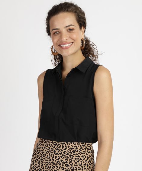 Camisa Feminina com Bolso Sem Manga Preta