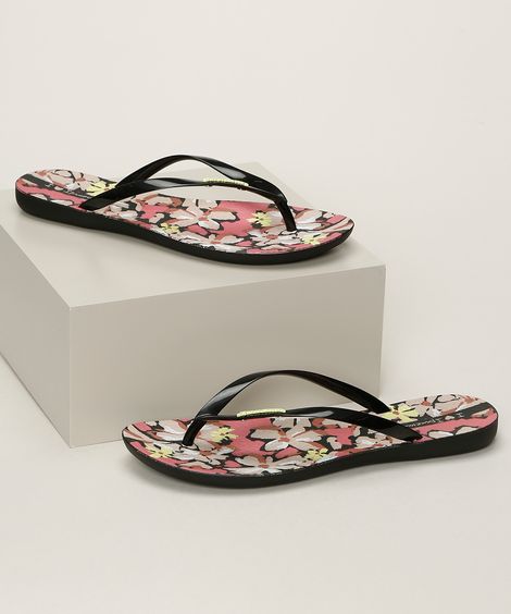 Chinelo Feminino Ipanema Wave Estampado Floral Preto