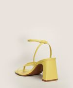 Sandalia-Feminina-Oneself-Salto-Medio-Grosso-com-Tiras-Finas-Amarela-9966899-Amarelo_4