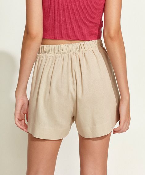 Short Feminino Cintura Alta Alfaiatado com Linho e Bolsos Bege