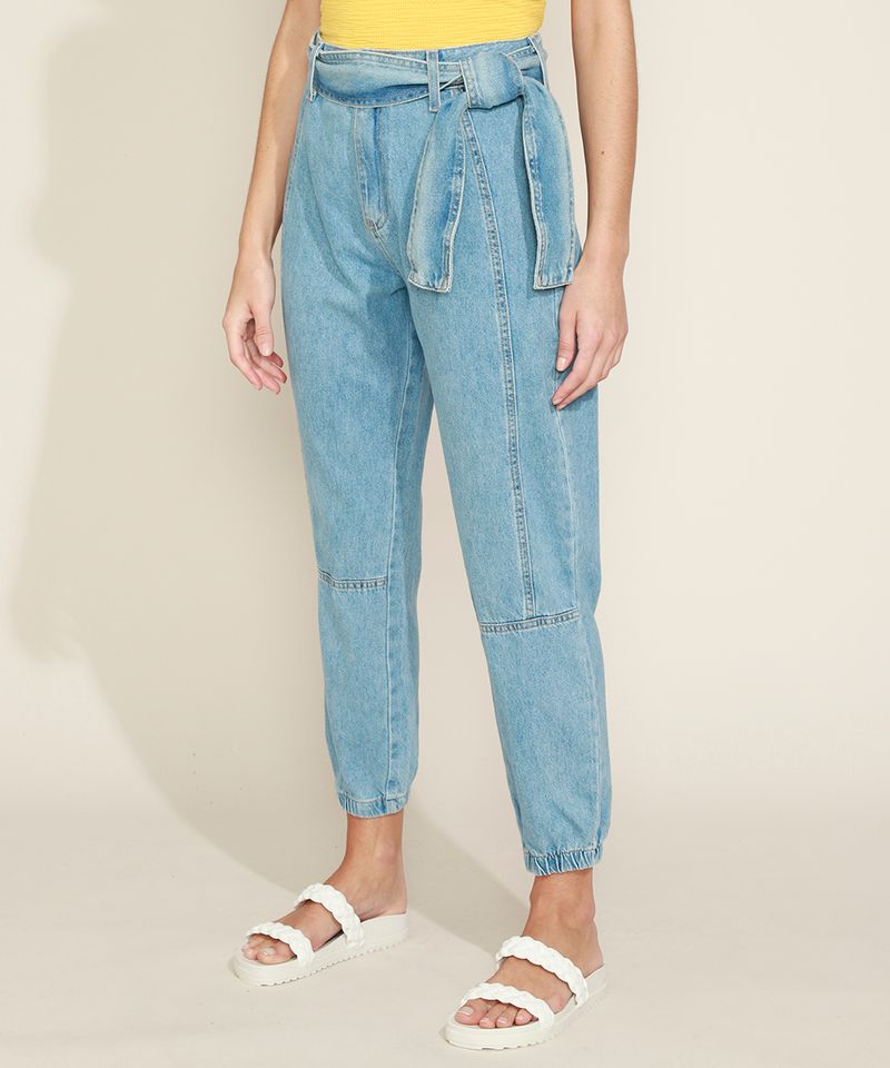 Calca-Jeans-Feminina-Jogger-Cintura-Media-com-Faixa-para-Amarrar-Azul-Claro-9971597-Azul_Claro_1