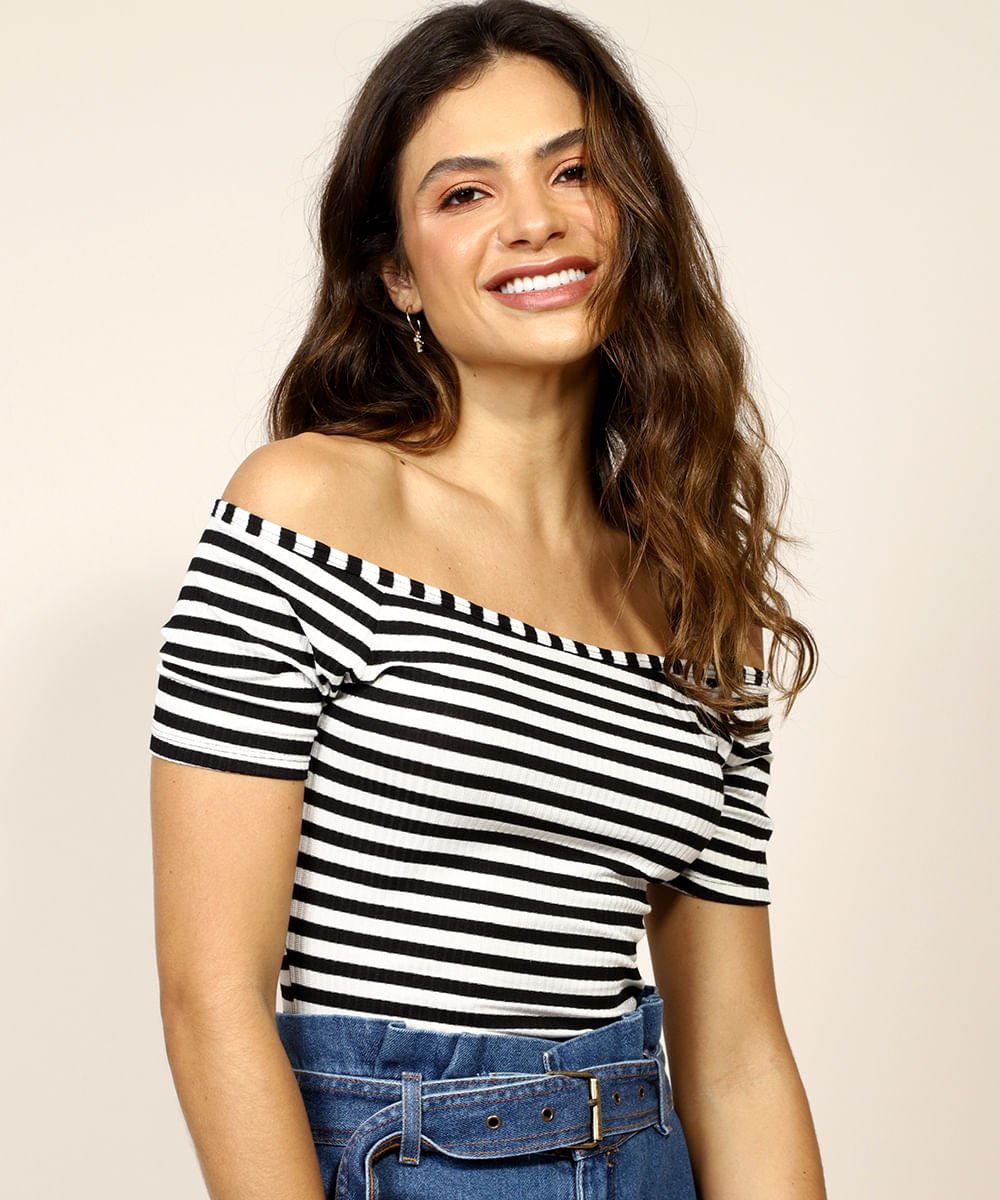 blusa basica ombro a ombro