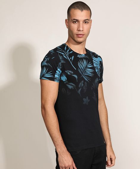 Camiseta Masculina Estampada Folhas Manga Curta Gola Careca Preta