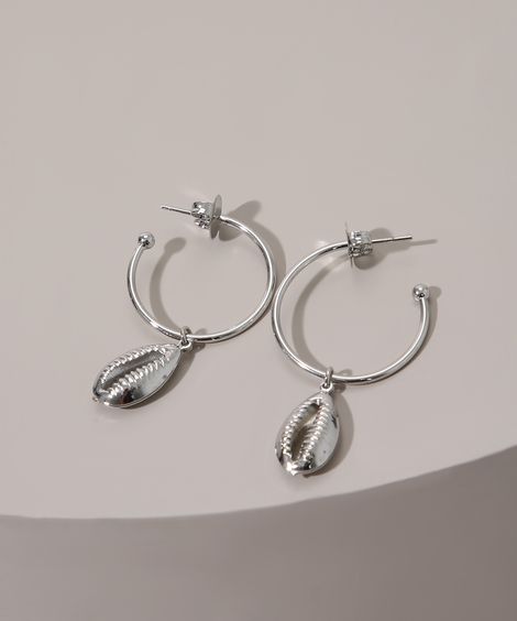 Brinco Feminino de Argola com Búzios Prateado