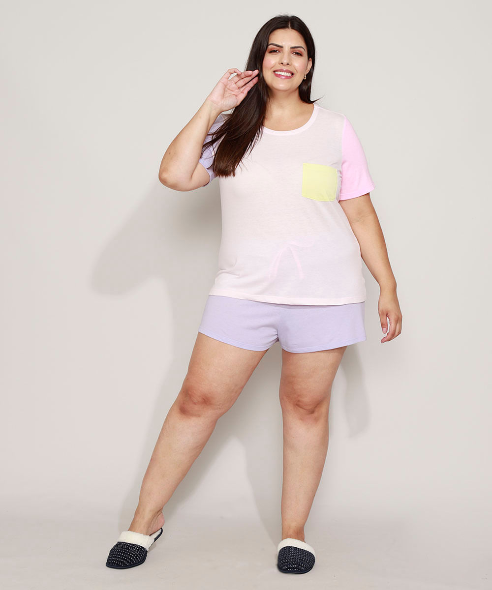 Pijama Feminino Plus Size com Bolso Manga Curta Colorida Rosa Claro