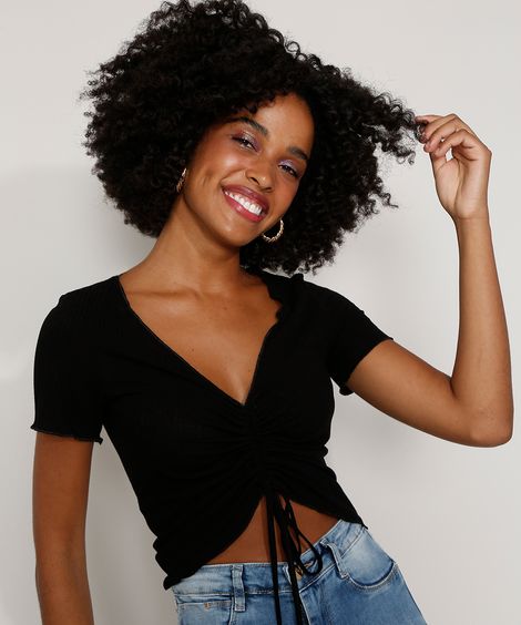 Blusa Feminina Manga Curta Cropped Canelada com Franzido e Amarração Decote V Preta