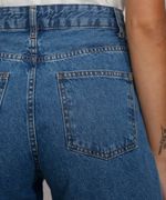 Bermuda-Jeans-Feminina-Cintura-Super-Alta-com-Pregas-Azul-Medio-9982408-Azul_Medio_6