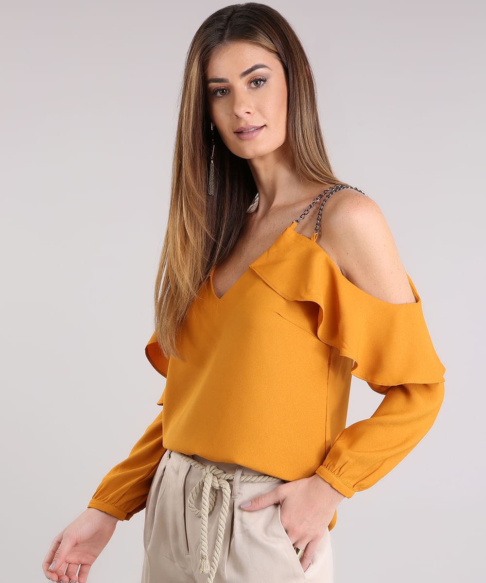 blusa feminina com corrente