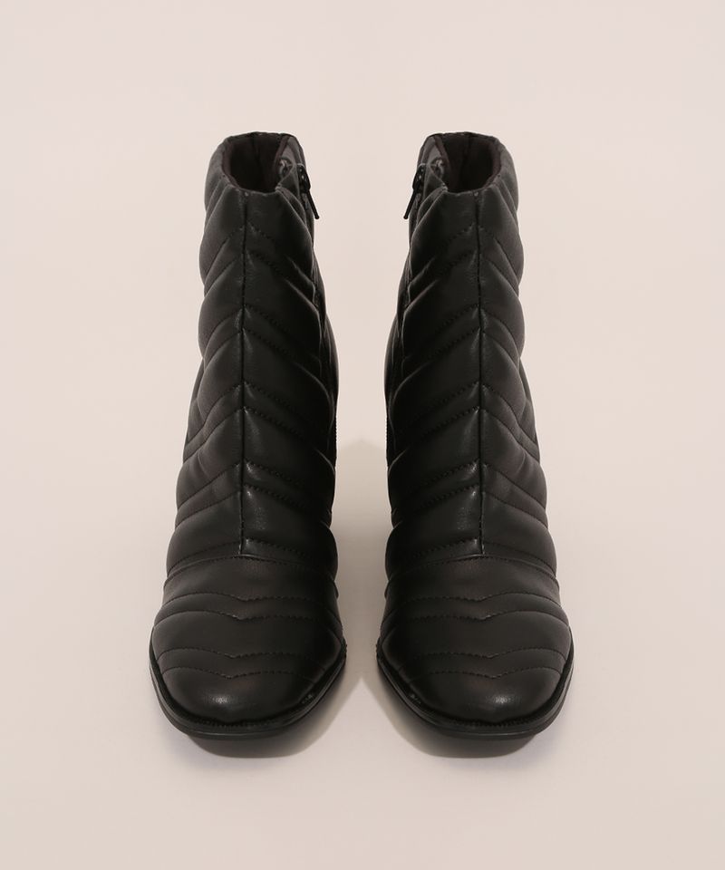 Bota-Feminina-Oneself-Salto-Alto-Matelasse-Cano-Baixo-Preta-9985427-Preto_5