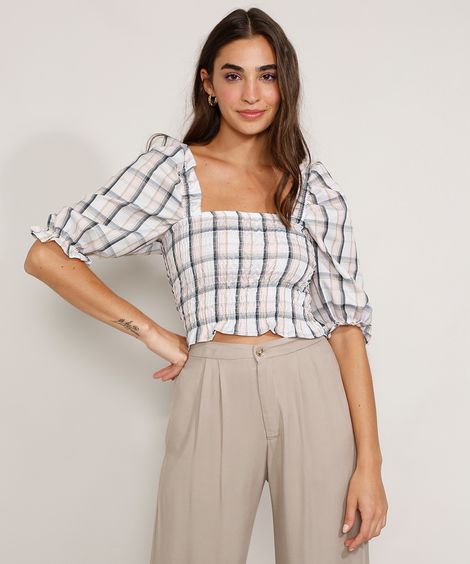 Blusa Feminina Estampada Xadrez Manga Bufante Cropped com Lastex e Babado Decote Reto Branca