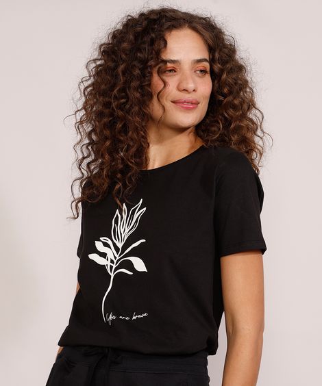 Camiseta Feminina Manga Curta "You Are Brave" Decote Redondo Preta