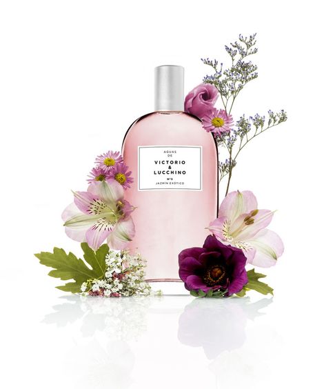 Perfume Nº 5 Jazmín Exótico Victorio e Lucchino Feminino Eau de Toilette 150ml único