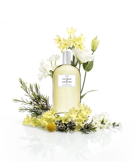 Perfume Nº 1 Azahar Radiante Victorio e Lucchino Feminino Eau de Toilette 150ml único