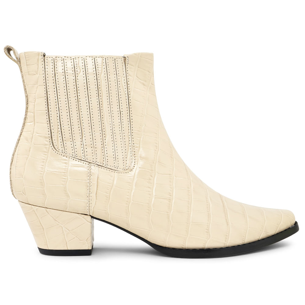 Bota branca croco, da C&A