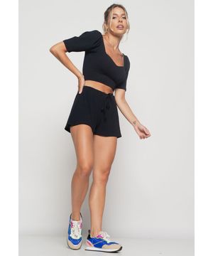 Conjunto  Comfy Com Cropped Decote Coração e Short Canelado Preto