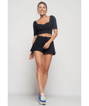 Conjunto  Comfy Com Cropped Decote Coração e Short Canelado Preto