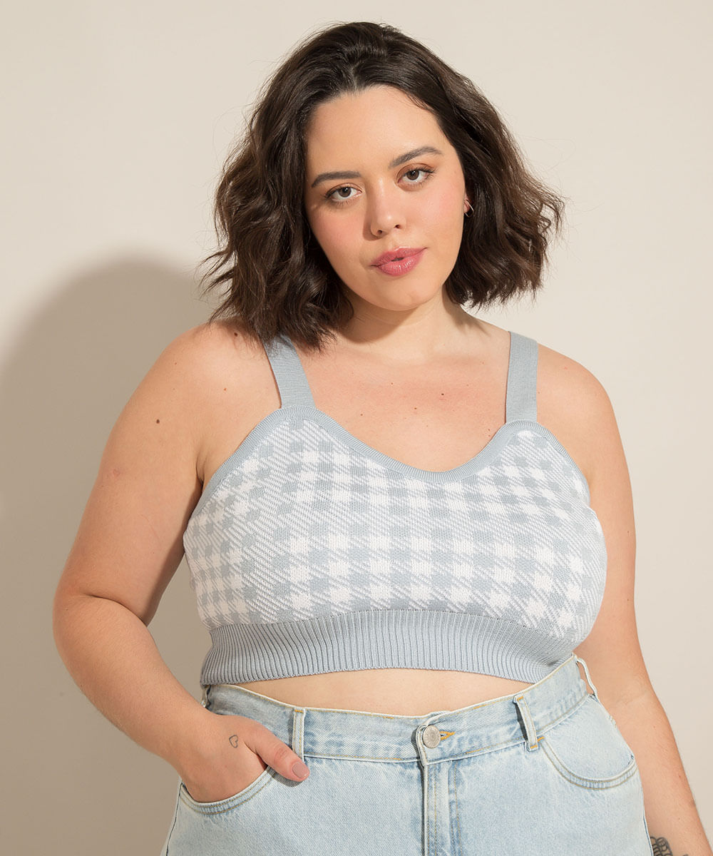 Top Cropped de Tricô Estampado Xadrez Vichy Plus Size Alça Larga Decote Reto Azul é boa?
