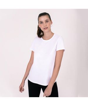 Camiseta Reta Feminina Gola  Basicamente Branca