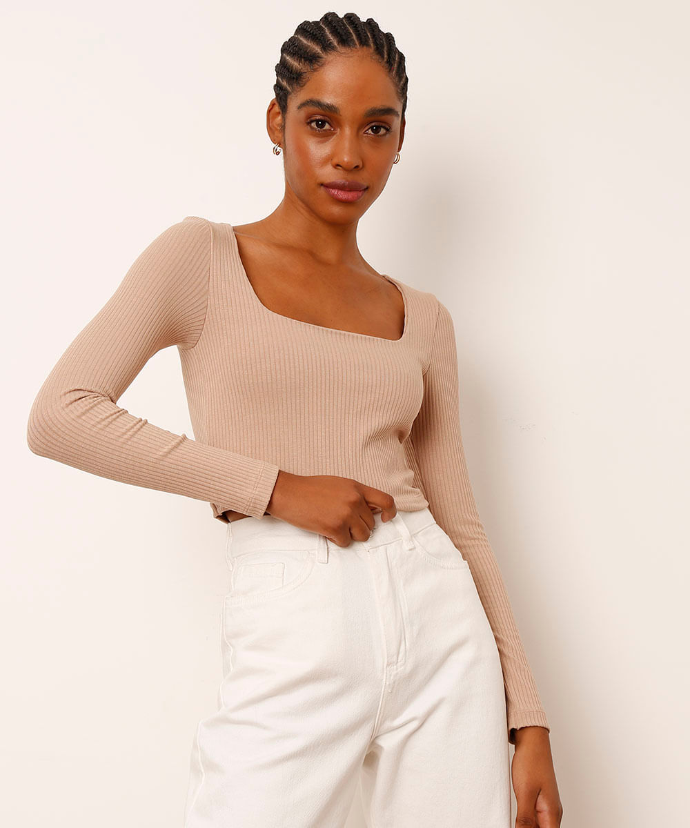 Blusa <em>cropped</em> de mangas compridas, da C&A