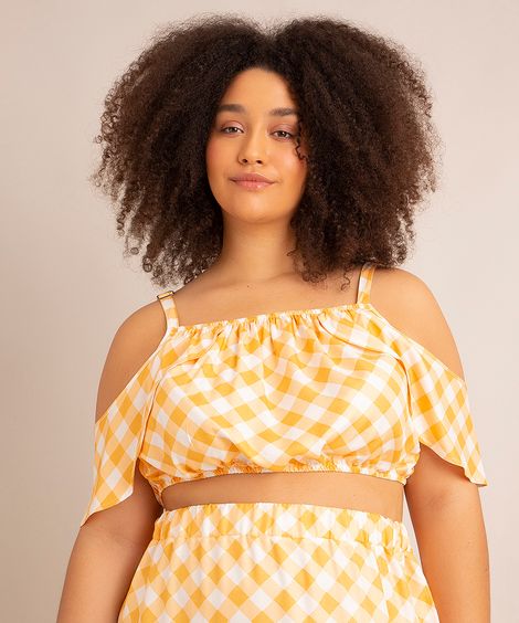 Blusa Cropped Plus Size de Viscose Estampada Xadrez Vichy Open Shoulder Manga Bufante Decote Reto Laranja