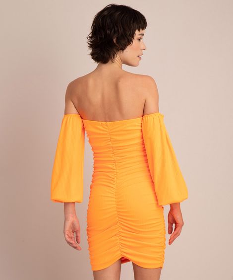 Vestido Curto Franzido Canelado Manga Bufante Ombro a Ombro Laranja Neon
