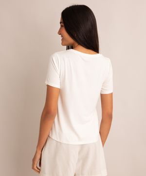 blusa com bordado de folhagem manga curta decote redondo off white