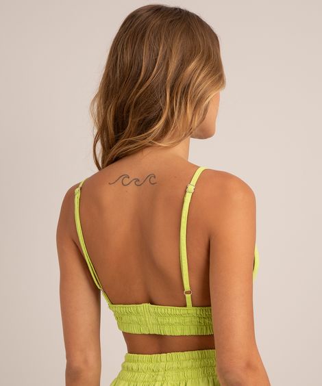 top cropped com liocel alça fina decote v verde lima
