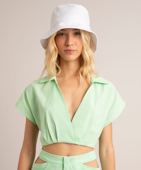 blusa cropped com linho e pregas manga curta decote V verde