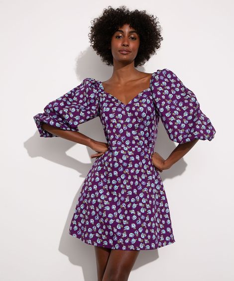 vestido curto estampado floral manga bufante decote princesa mindset roxo