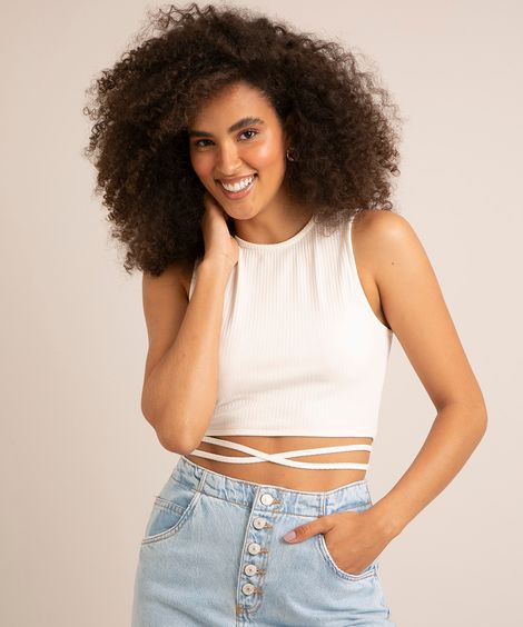 regata cropped canelada com amarração decote redondo off white