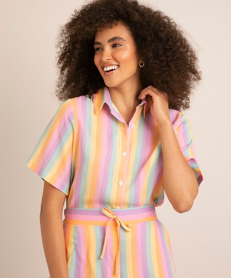 camisa cropped de viscose manga curta listrada multicor