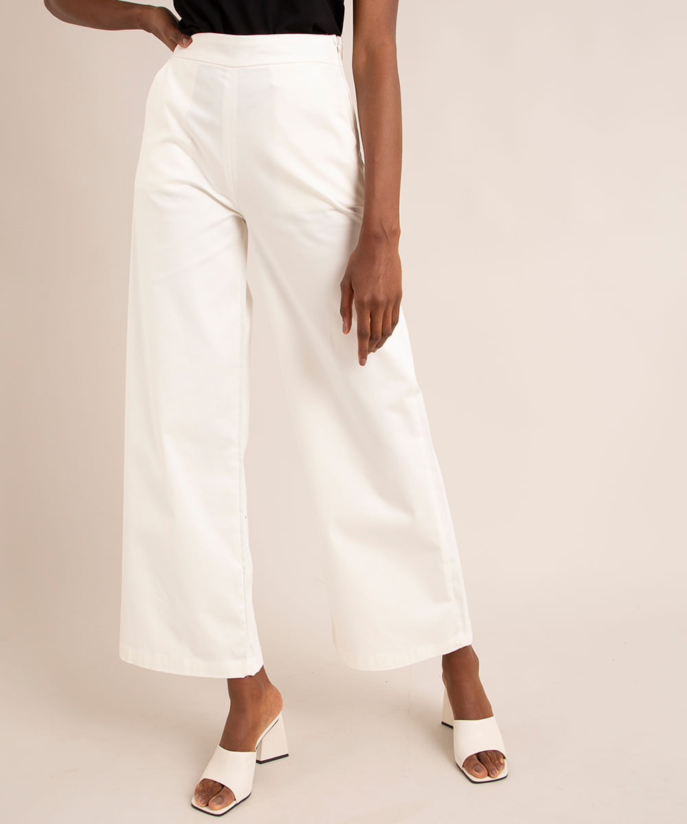 Calça <em>wide leg</em> branca com cintura alta, da C&A