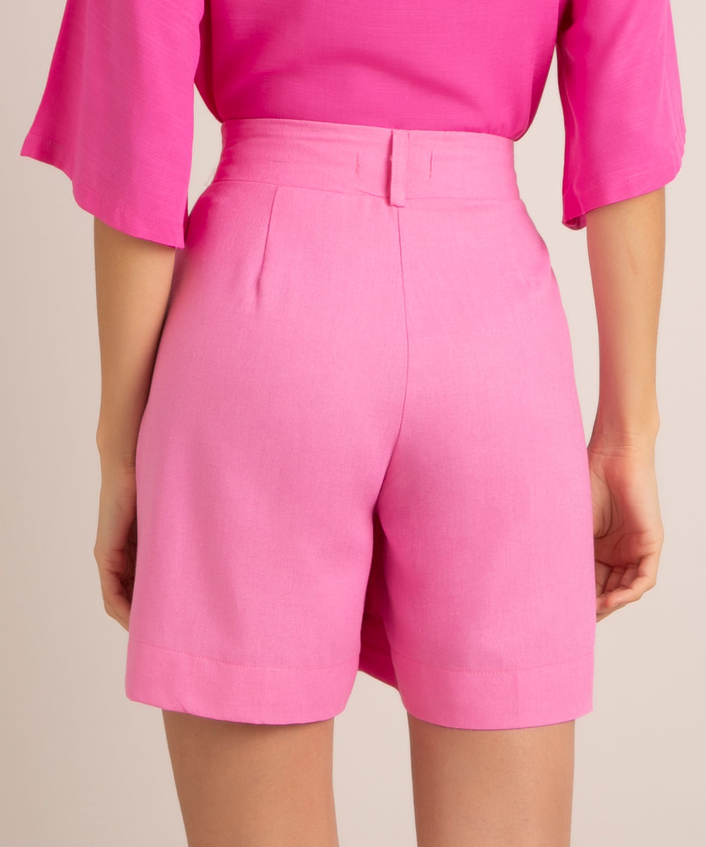 bermuda rosa feminina combina com que cor de blusa