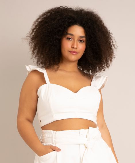 regata plus size cropped de sarja com babados decote coração além dos mares salvador preta gil off white