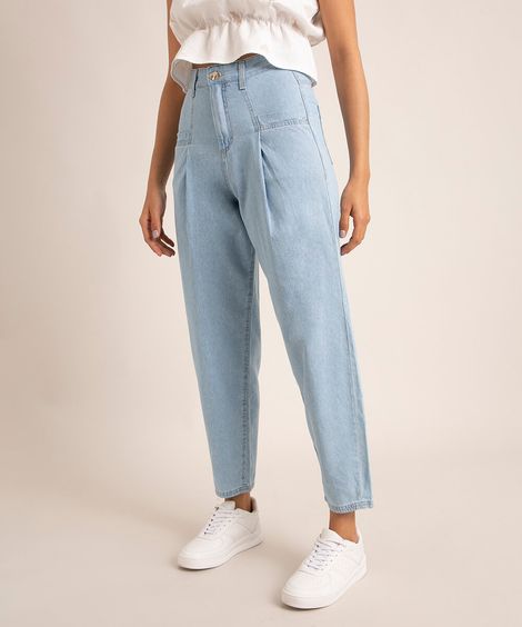 calça jeans com pregas cintura super alta azul claro