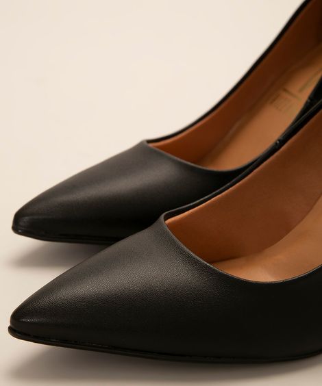 scarpin feminino bico fino salto fino alto vizzano preto