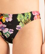 biquini-calcinha-tanga-estampada-floral-aquatico-protecao-uv50--alem-dos-mares-alter-do-chao-grazi-massafera-preto-1012547-Preto_4